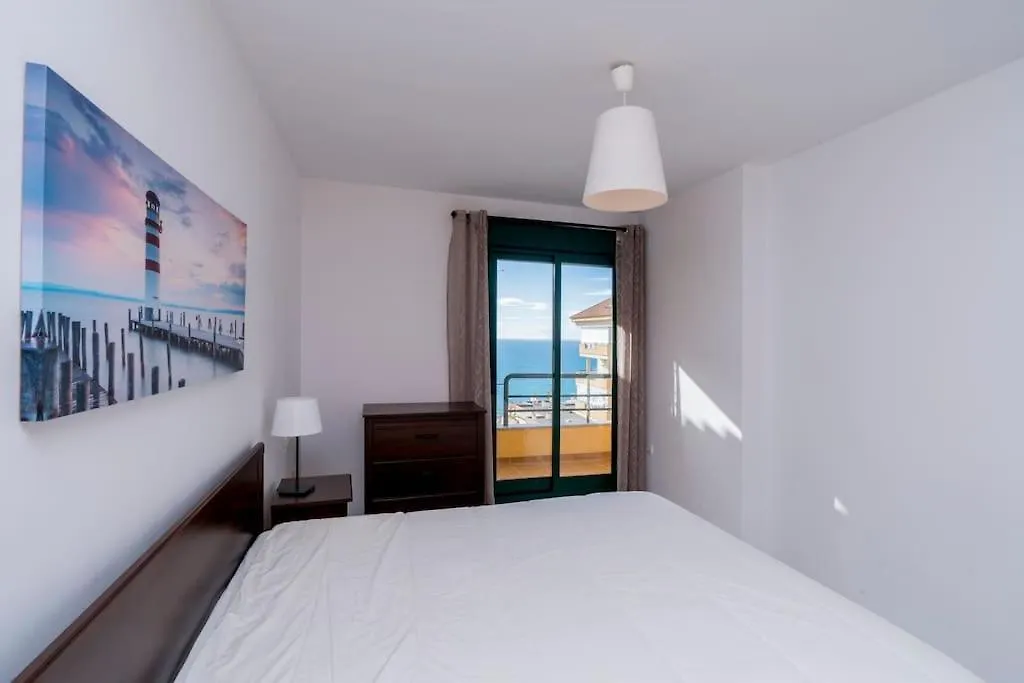 דירות בנאלמדנה 4 Bed Duplex With Stunning Sea Views