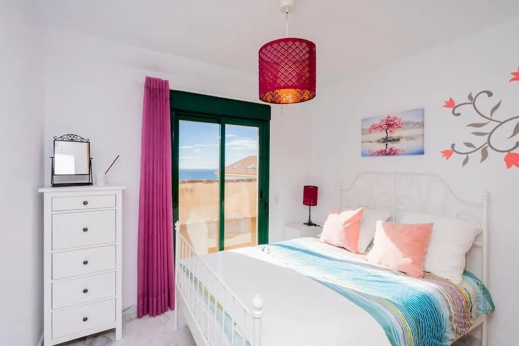 דירות בנאלמדנה 4 Bed Duplex With Stunning Sea Views ספרד